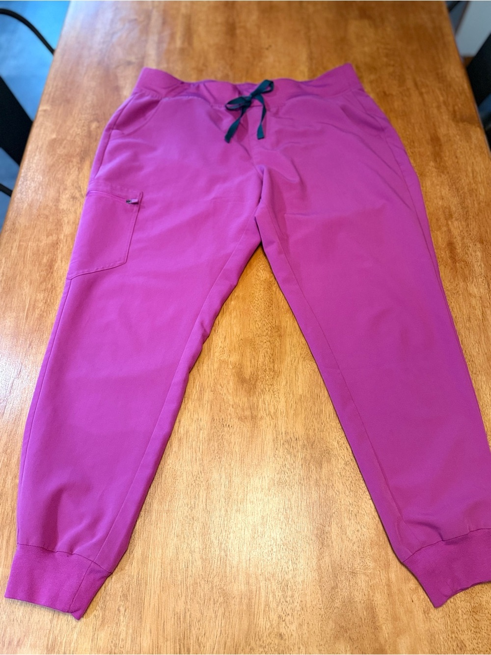 FIGS Women’s X-Large Zamora in Bright Fuchsia